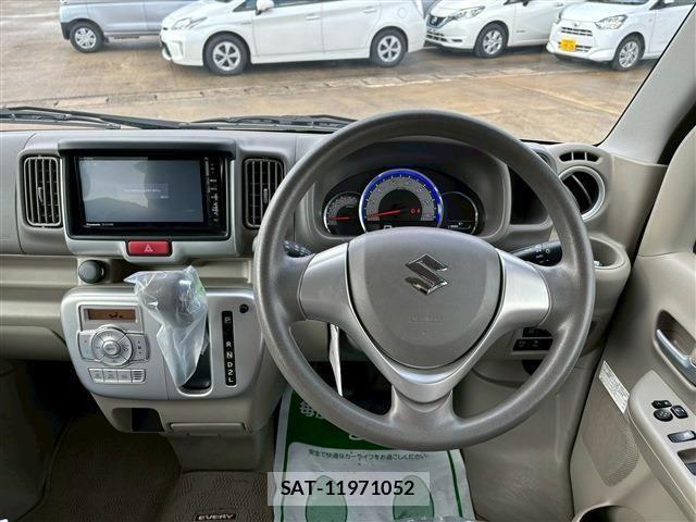 Suzuki EVERY WAGON 2020-08 1903685-18