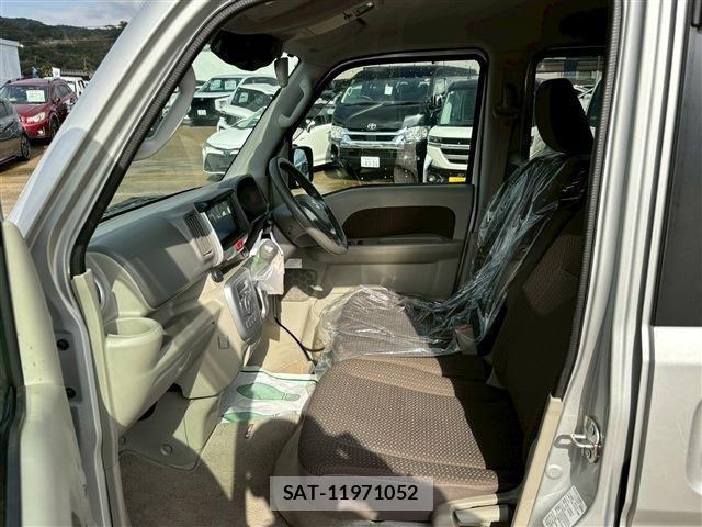 Suzuki EVERY WAGON 2020-08 1903685-2