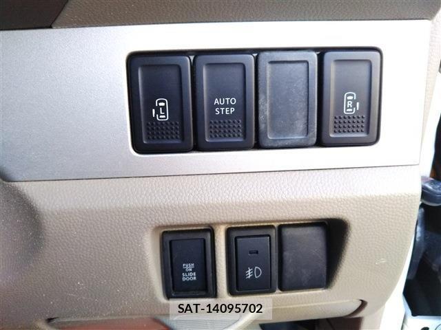 Suzuki EVERY WAGON 2011-10 2008853-8