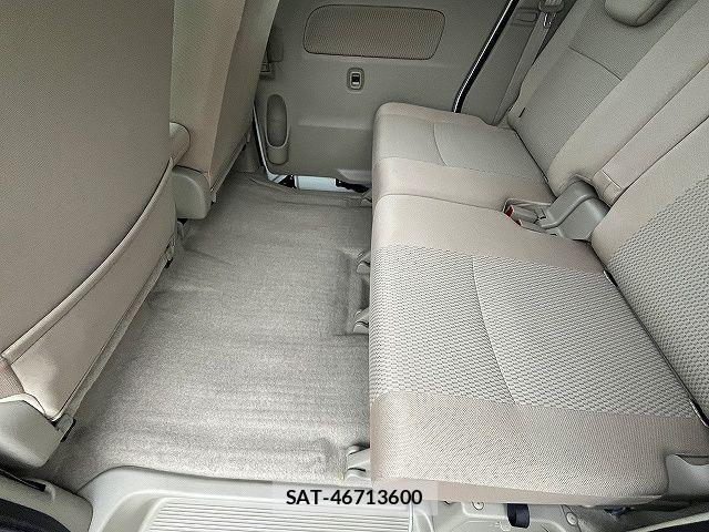 Suzuki EVERY WAGON 2023-02 2247904-12