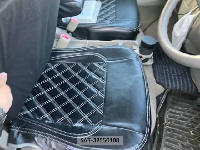 Suzuki EVERY WAGON 2011-11 3832559-17