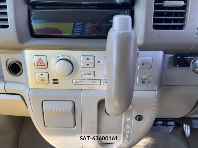 Suzuki EVERY WAGON 2008-10 4638866-17
