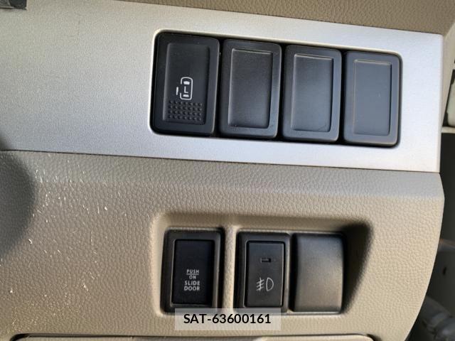 Suzuki EVERY WAGON 2008-10 4638866-18