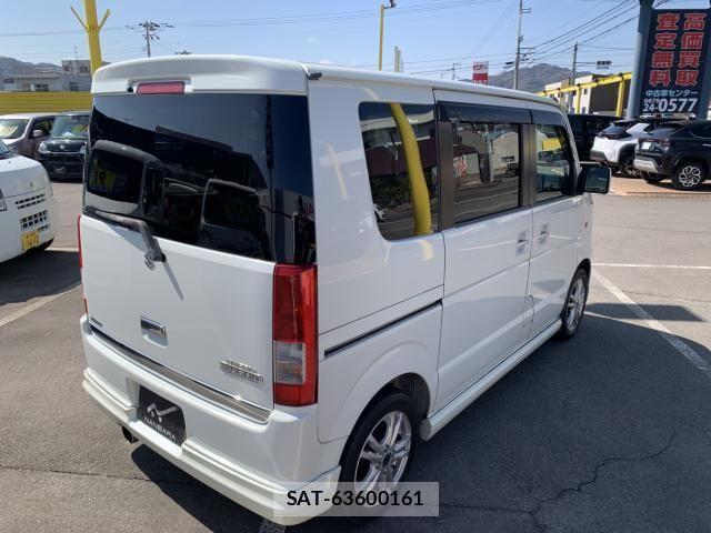 Suzuki EVERY WAGON 2008-10 4638866-4
