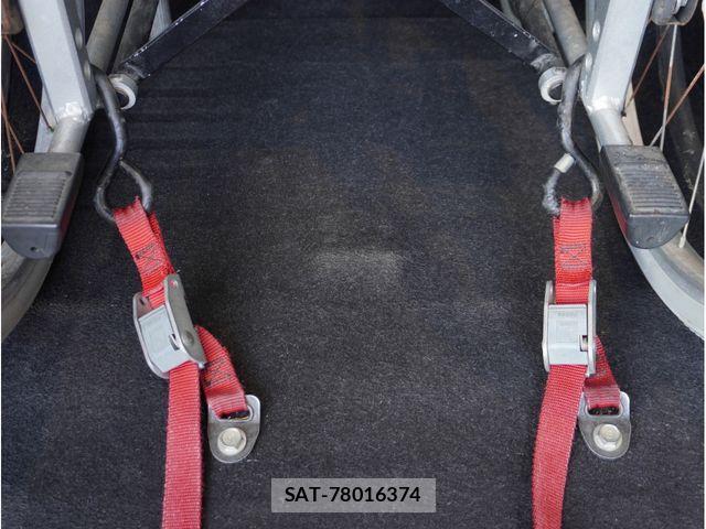 Suzuki EVERY WAGON 2018-12 4940849-12