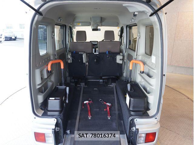 Suzuki EVERY WAGON 2018-12 4940849-5