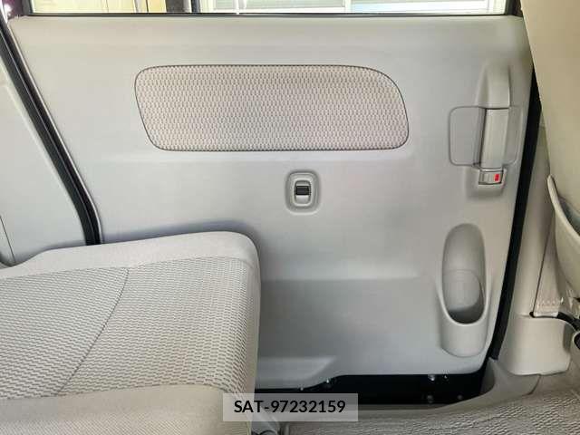 Suzuki EVERY WAGON 2017-01 5867471-18