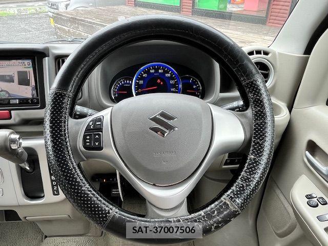 Suzuki EVERY WAGON 2016-08 6005516-13