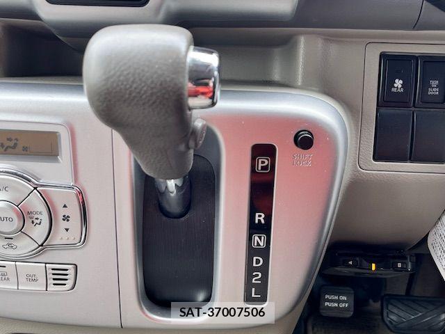 Suzuki EVERY WAGON 2016-08 6005516-19