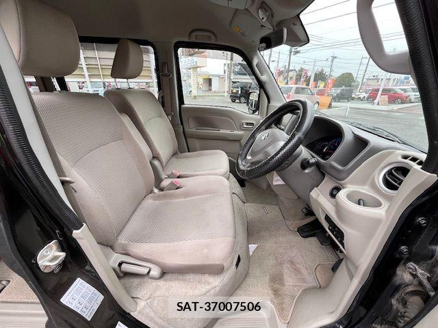 Suzuki EVERY WAGON 2016-08 6005516-3
