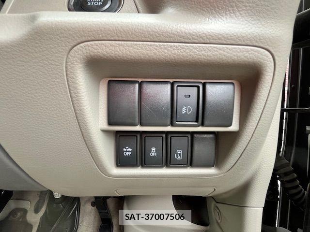 Suzuki EVERY WAGON 2016-08 6005516-5