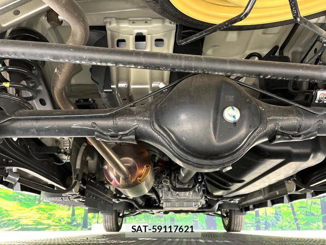 Suzuki EVERY WAGON 2023-09 6135156-18