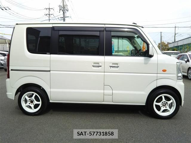 Suzuki EVERY WAGON 2013-05 6243951-2