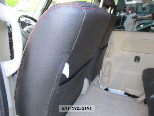 Suzuki EVERY WAGON 2017-11 6641544-12