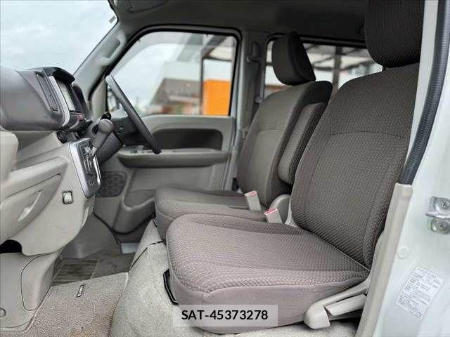 Suzuki EVERY WAGON 2021-02 6675901-16