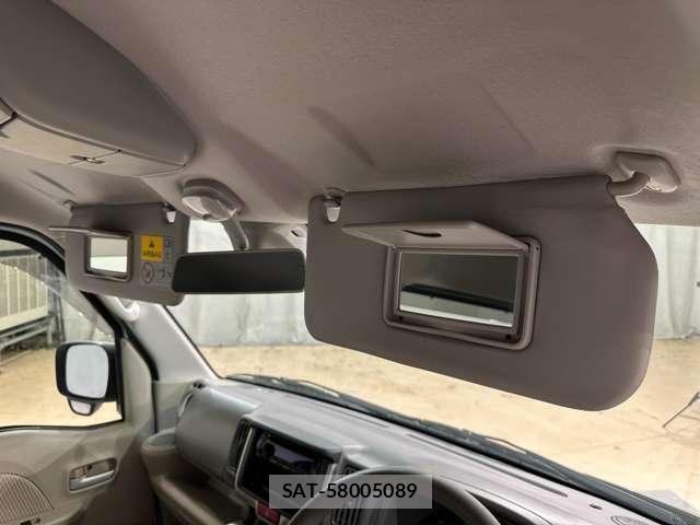 Suzuki EVERY WAGON 2015-03 6691018-20