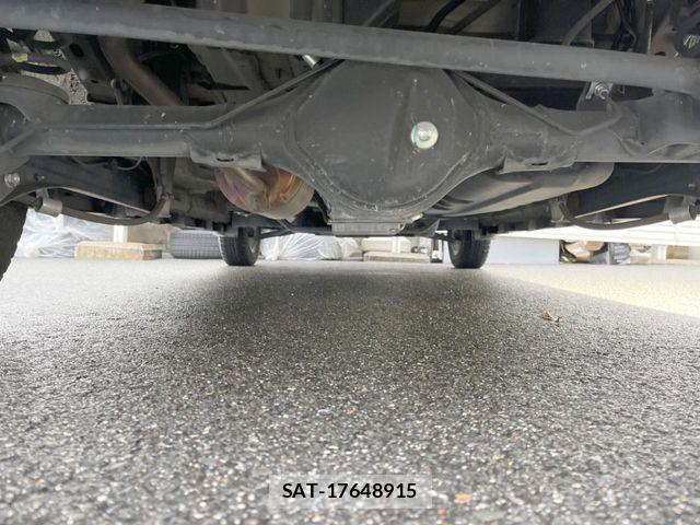 Suzuki EVERY WAGON 2021-10 6716117-18