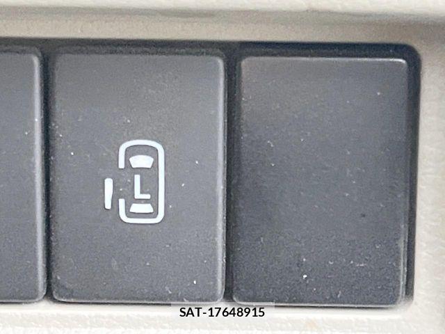 Suzuki EVERY WAGON 2021-10 6716117-4