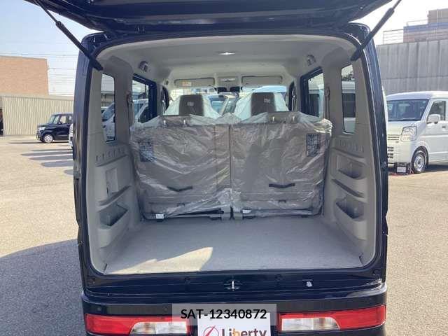 Suzuki EVERY WAGON 2025-10 6904916-15