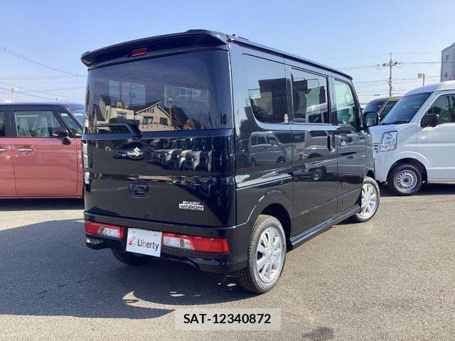 Suzuki EVERY WAGON 2025-10 6904916-8