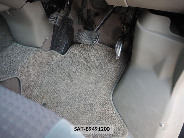 Suzuki EVERY WAGON 2014-04 6904937-20