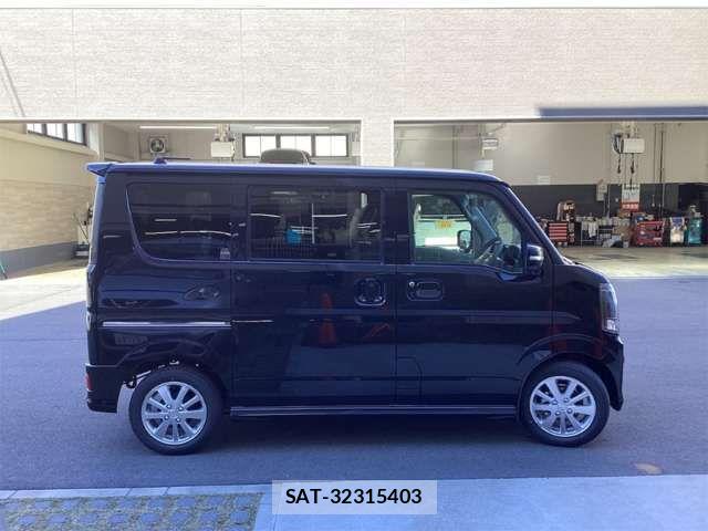 Suzuki EVERY WAGON 2025-10 6904044-9