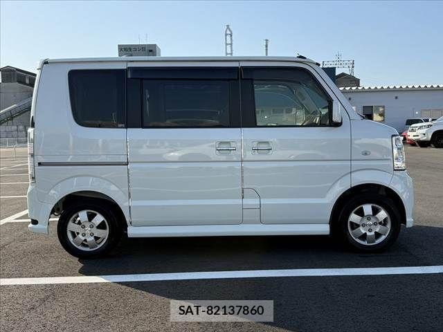 Suzuki EVERY WAGON 2014-08 6904942-10