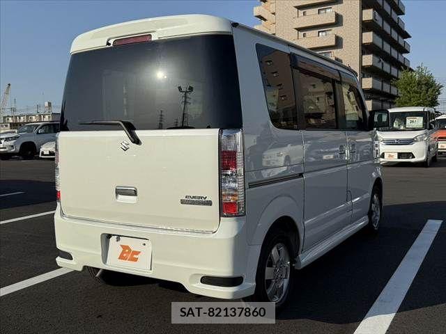 Suzuki EVERY WAGON 2014-08 6904942-13