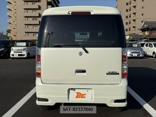 Suzuki EVERY WAGON 2014-08 6904942-14