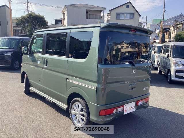 Suzuki EVERY WAGON 2025-10 6904915-10