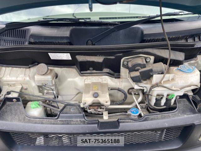 Suzuki EVERY WAGON 2006-07 6904948-6