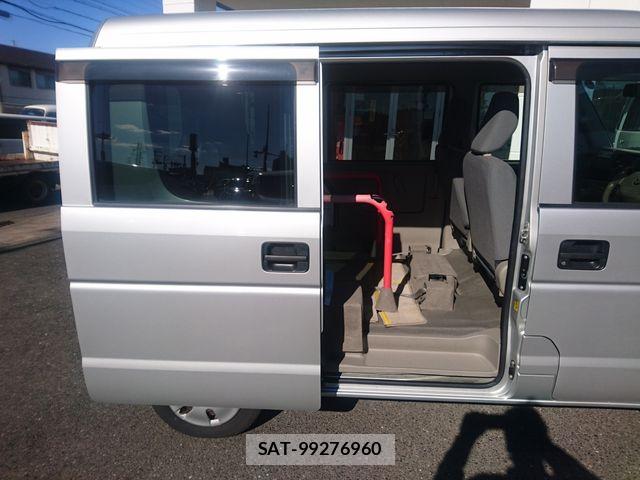 Suzuki EVERY WAGON 2013-07 6904941-12