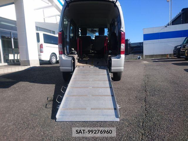 Suzuki EVERY WAGON 2013-07 6904941-19