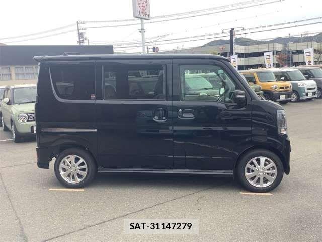 Suzuki EVERY WAGON 2025-10 6904924-18