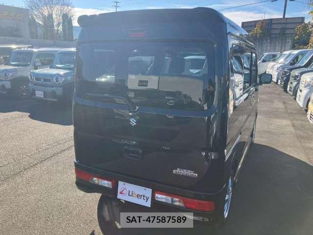 Suzuki EVERY WAGON 2025-10 6904913-11