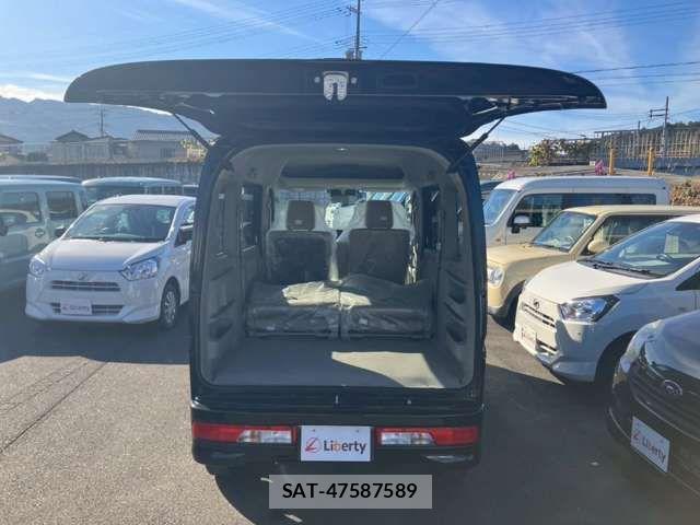 Suzuki EVERY WAGON 2025-10 6904913-13