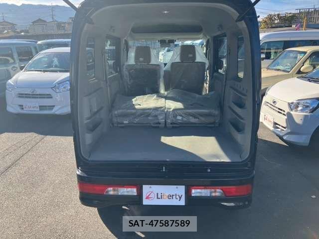 Suzuki EVERY WAGON 2025-10 6904913-15
