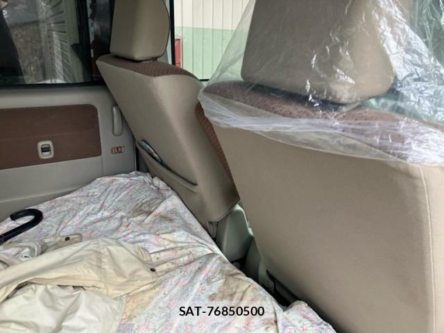 Suzuki EVERY WAGON 2007-05 7058480-14