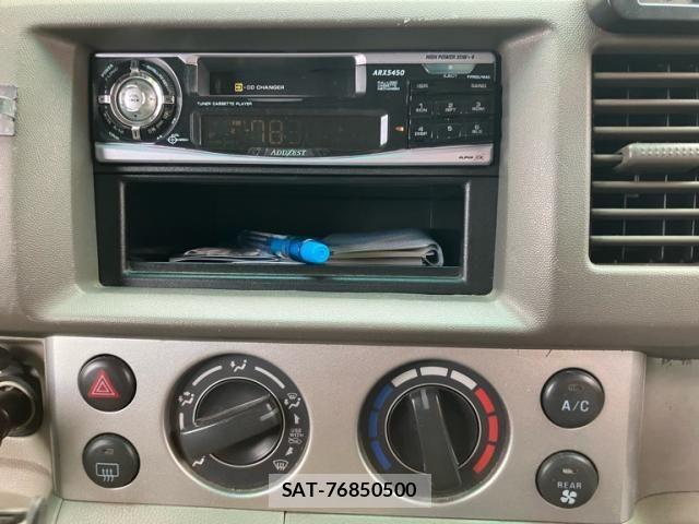 Suzuki EVERY WAGON 2007-05 7058480-17