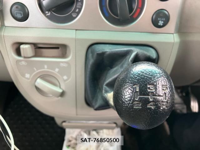 Suzuki EVERY WAGON 2007-05 7058480-18