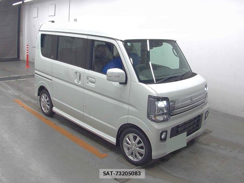 Suzuki EVERY WAGON 2026 7175260-0