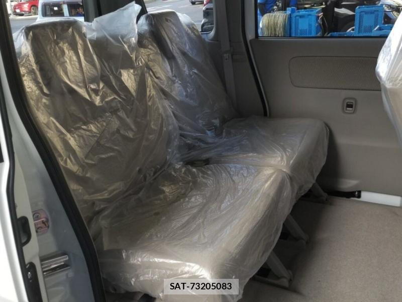 Suzuki EVERY WAGON 2026 7175260-5