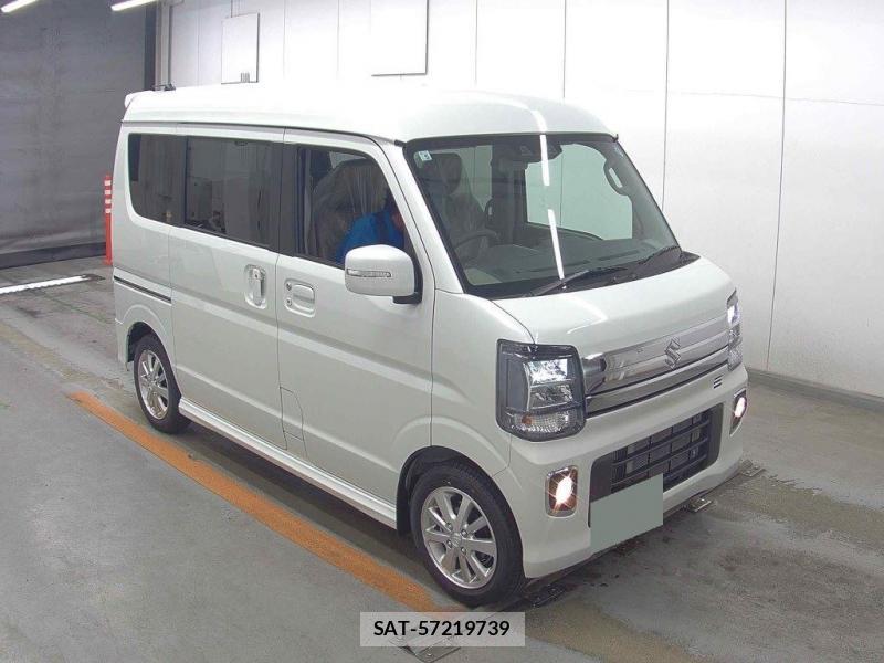 Suzuki EVERY WAGON 2026 7175271-0