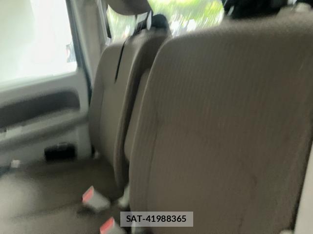 Suzuki EVERY WAGON 2021-11 7218317-15