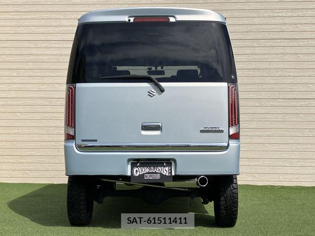 Suzuki EVERY WAGON 2009-06 7218302-16