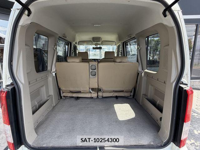 Suzuki EVERY WAGON 2007-11 7218305-22