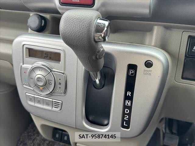 Suzuki EVERY WAGON 2022-01 7218323-24