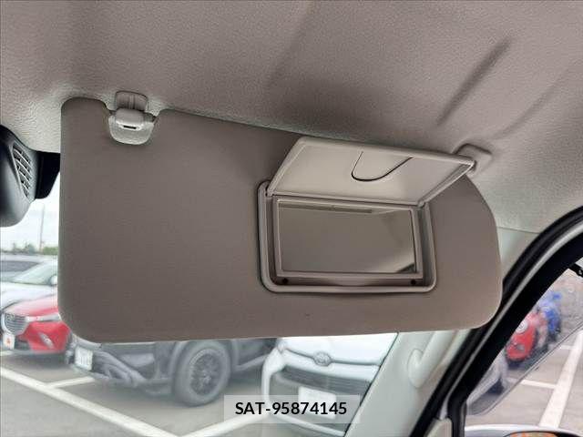Suzuki EVERY WAGON 2022-01 7218323-27