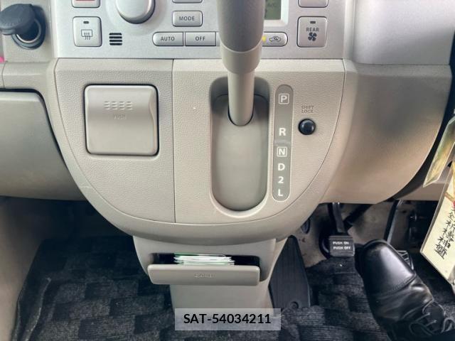Suzuki EVERY WAGON 2007-06 7218294-17