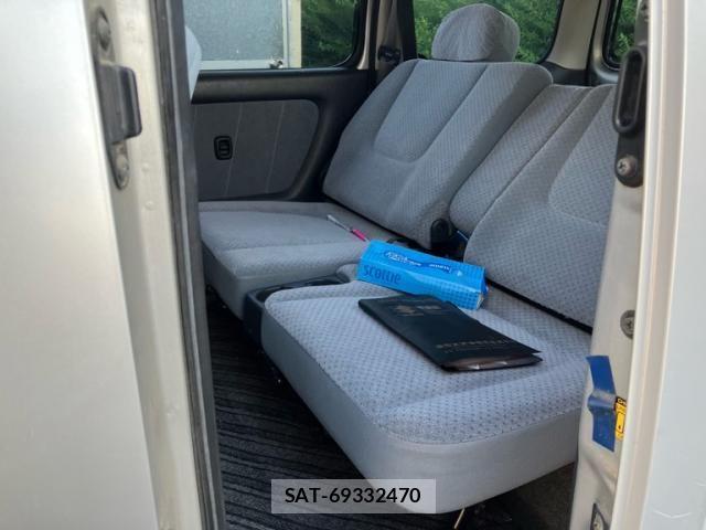 Suzuki EVERY WAGON 2005-04 7218293-11